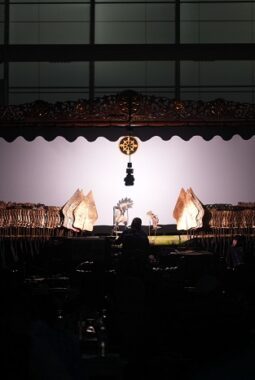 Lestarikan Warisan Budaya Nusantara, BRI Gelar Nonton Wayang di Kampung BRI Rayakan HUT ke-129