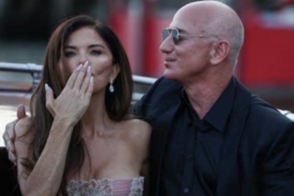 Jeff Bezos dan Lauren Sánchez resmi menikah di Venesia dalam pesta bertema ESG dan luxury global. (Dok. In̈fobar.com)