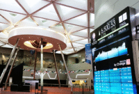 Tiga perusahaan mercusuar jadi andalan IPO BEI 2025, dongkrak dana dan daya saing bursa nasional.   (Dok. Bursa Efek Indonesia).
