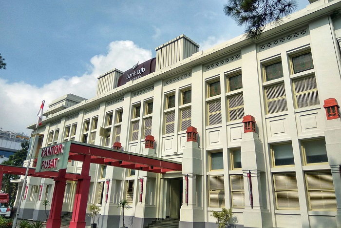 Pencatatan sukuk perdana jadi tonggak penguatan permodalan dan ekspansi pembiayaan BJB Syariah.. (Facebook.com @bank bjb syariah)