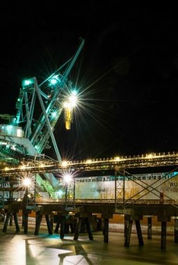 Meski Kinerja BUMI Melemah, BlackRock dan Dimensional Borong Saham Batu Bara Bakrie