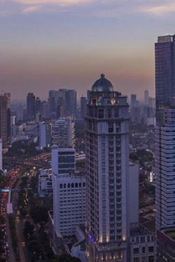 Saham ROCK Melejit 141 Persen, Investor Lirik Potensi Revaluasi Aset Properti